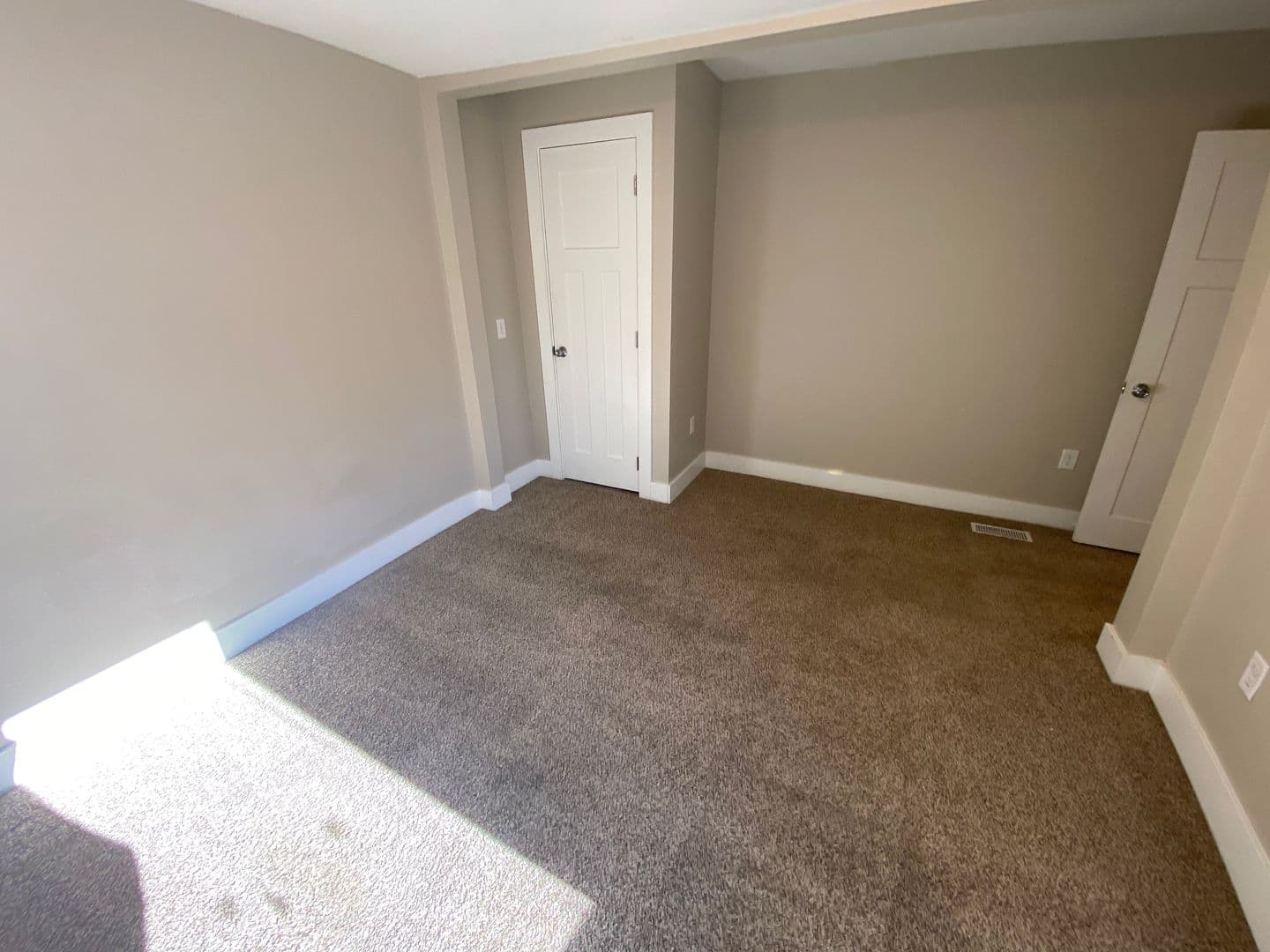 Des Moines House: 624 Southeast 12th Street