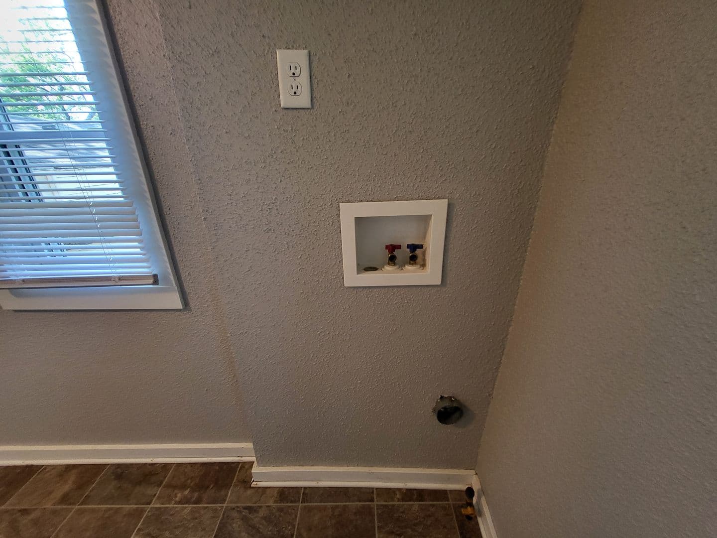 Des Moines House: 3840 15th Street