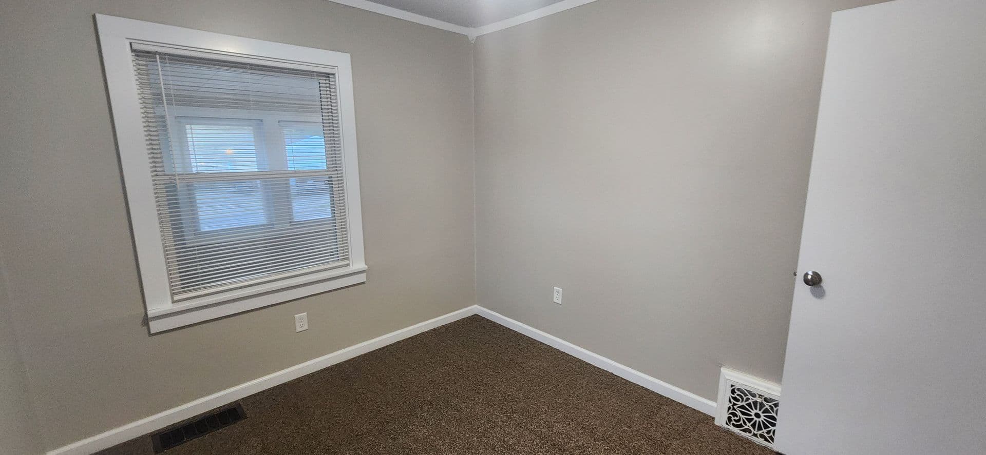 Des Moines House: 3840 Oxford Street
