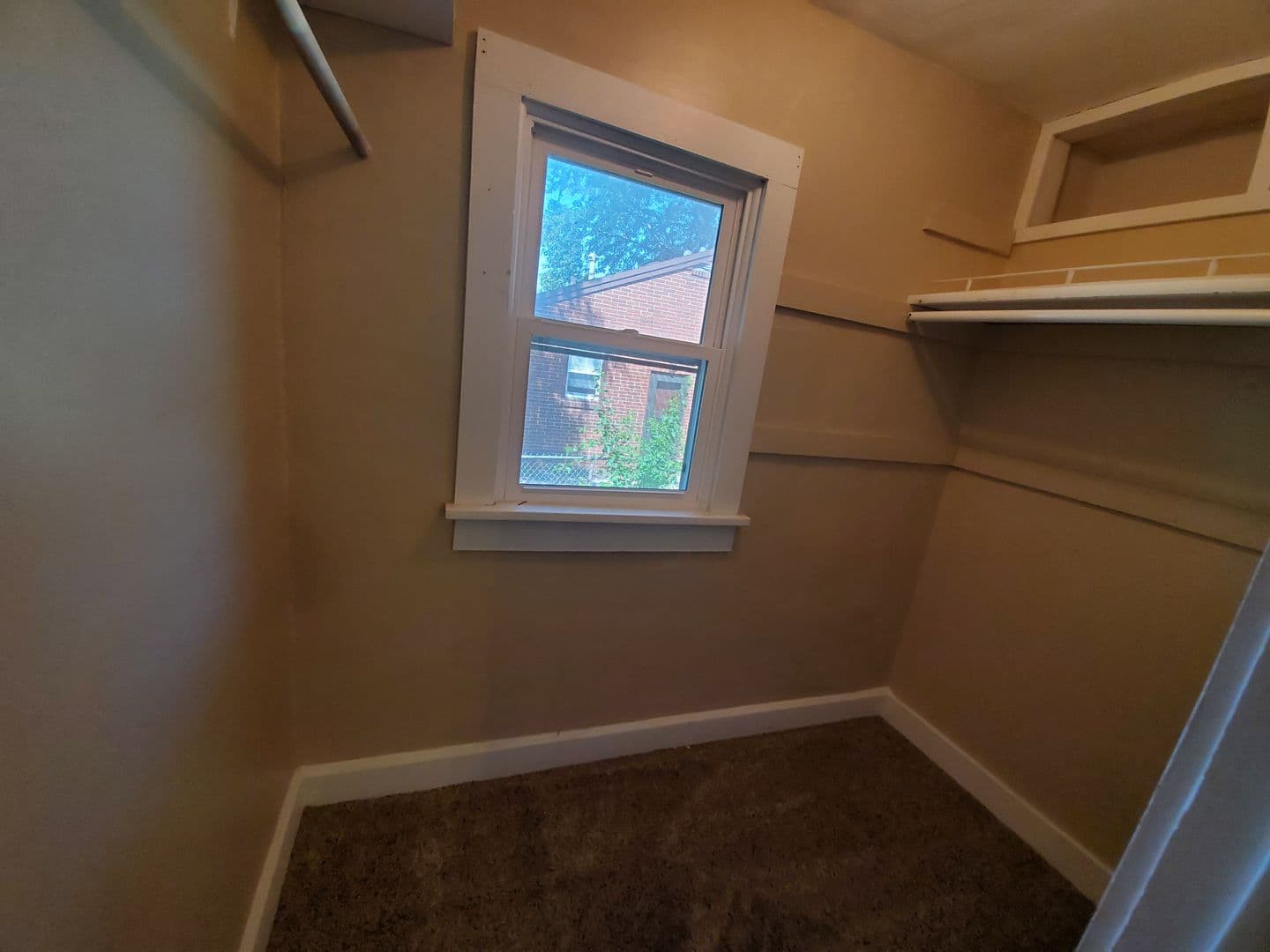 Des Moines House: 3101 Cleveland Avenue