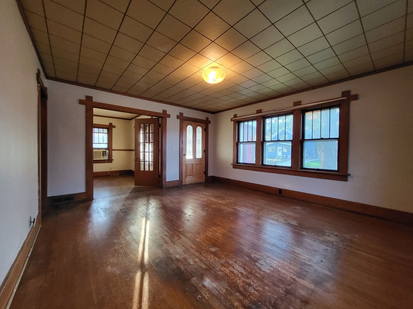 Des Moines House: 1615 Jefferson Avenue