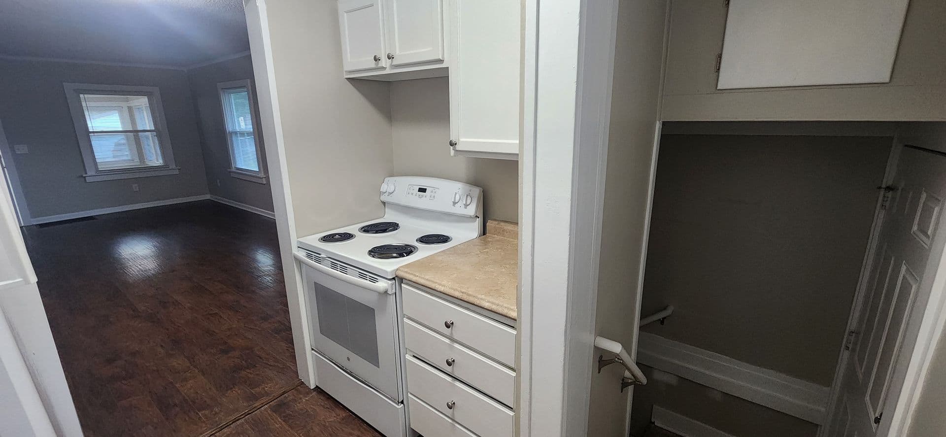 Des Moines House: 3840 Oxford Street