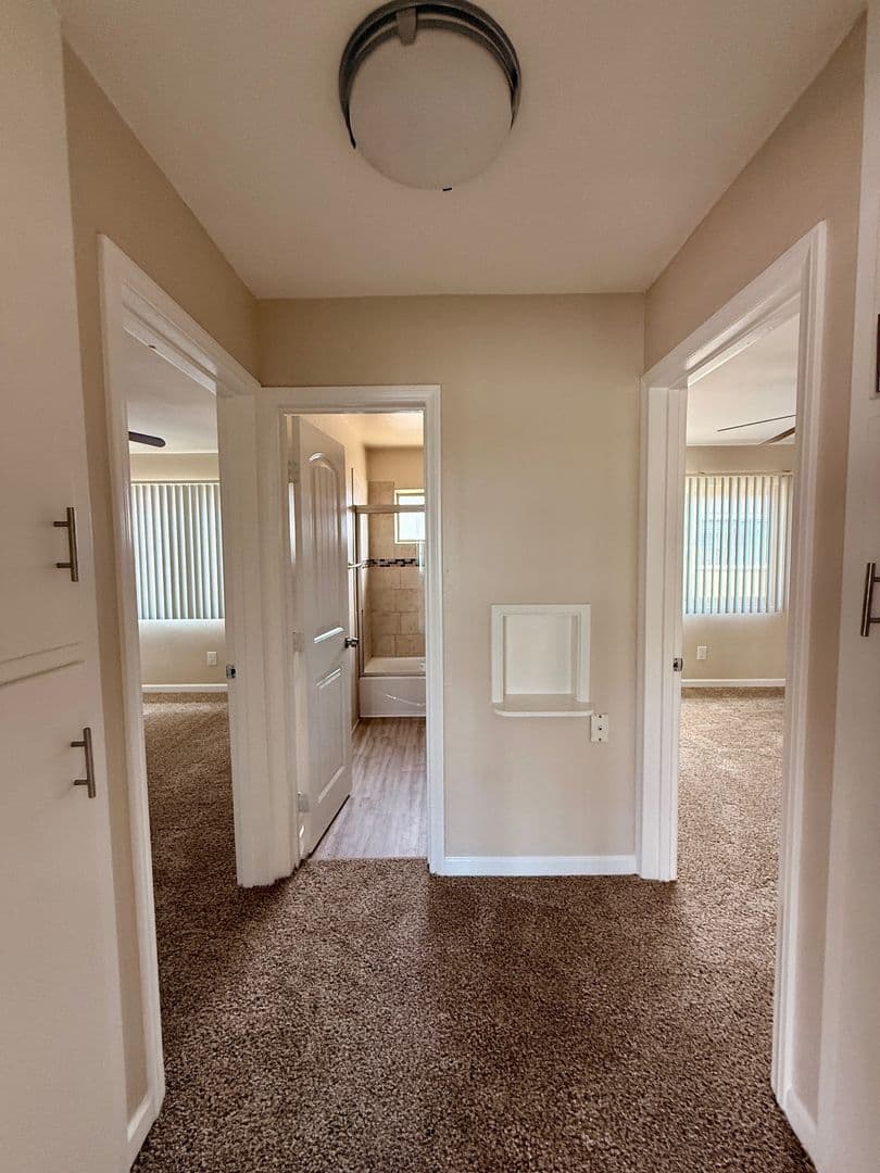 San Diego Apartment: 4837 - 4843.5 Kansas St