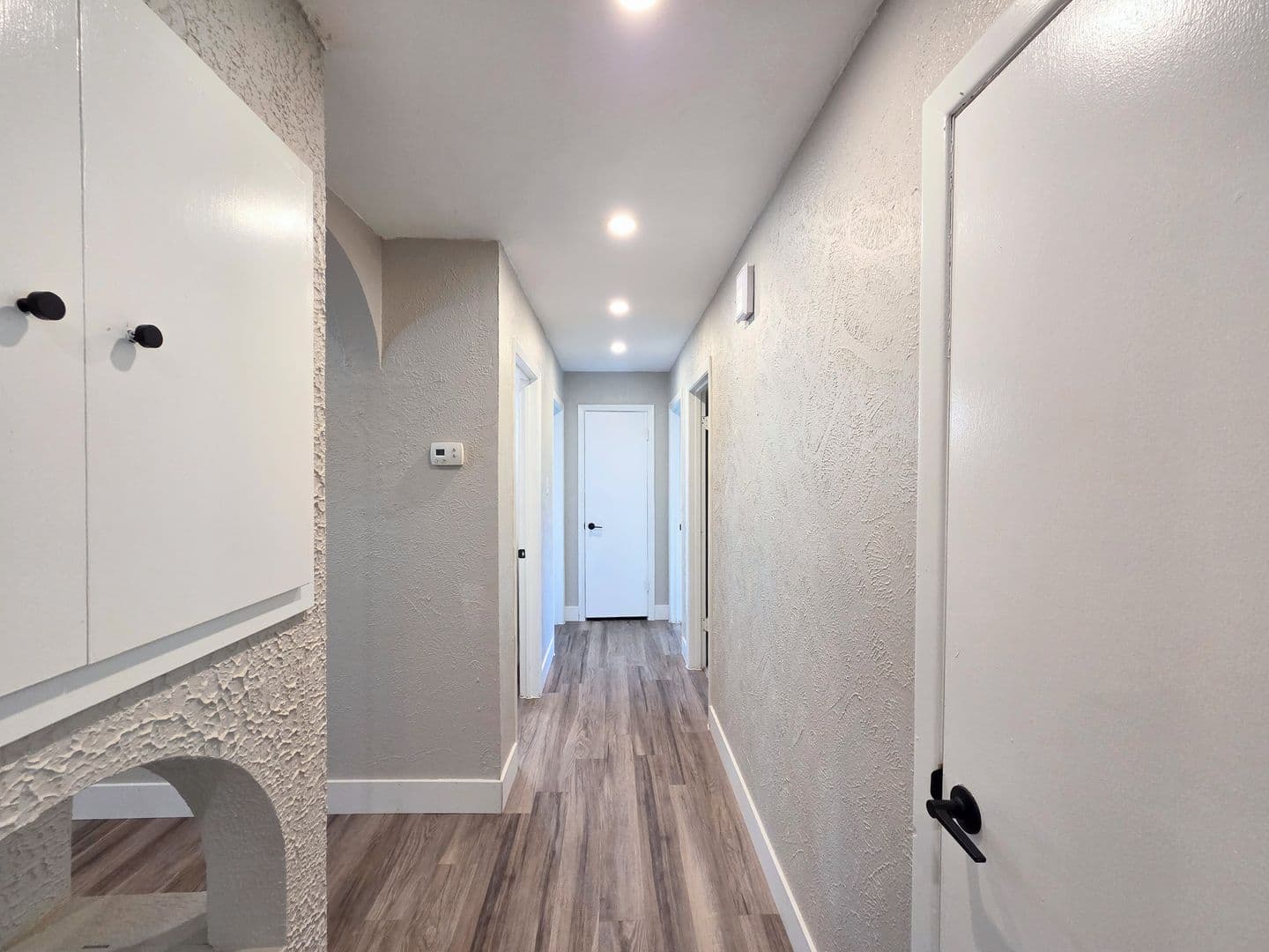 Sherman House: 424 W Anita St