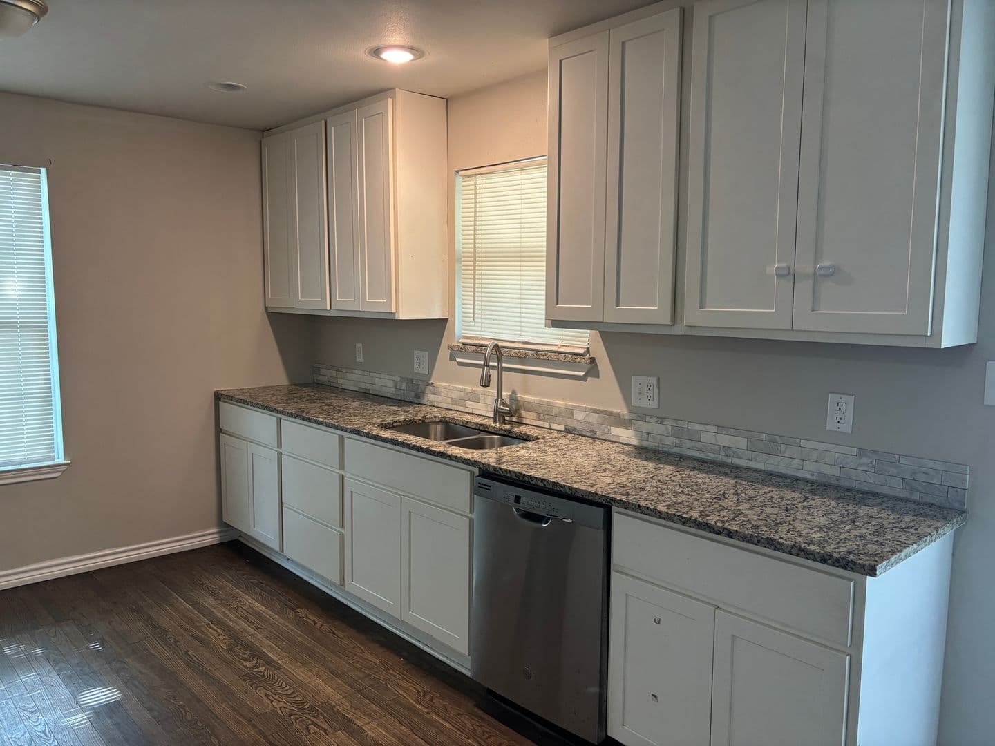 Denison House: 1709 W Elm St