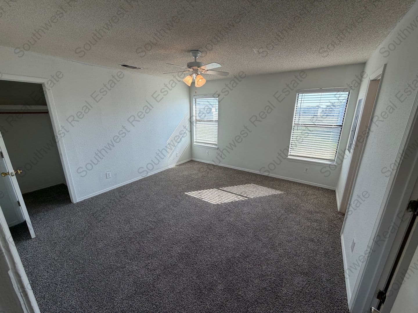 Clovis House: 3313 Vinton