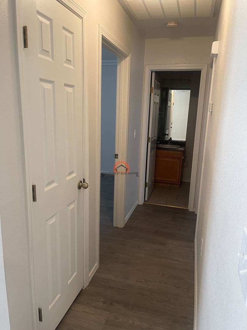 Clovis Apartment: 1809 N. MLK