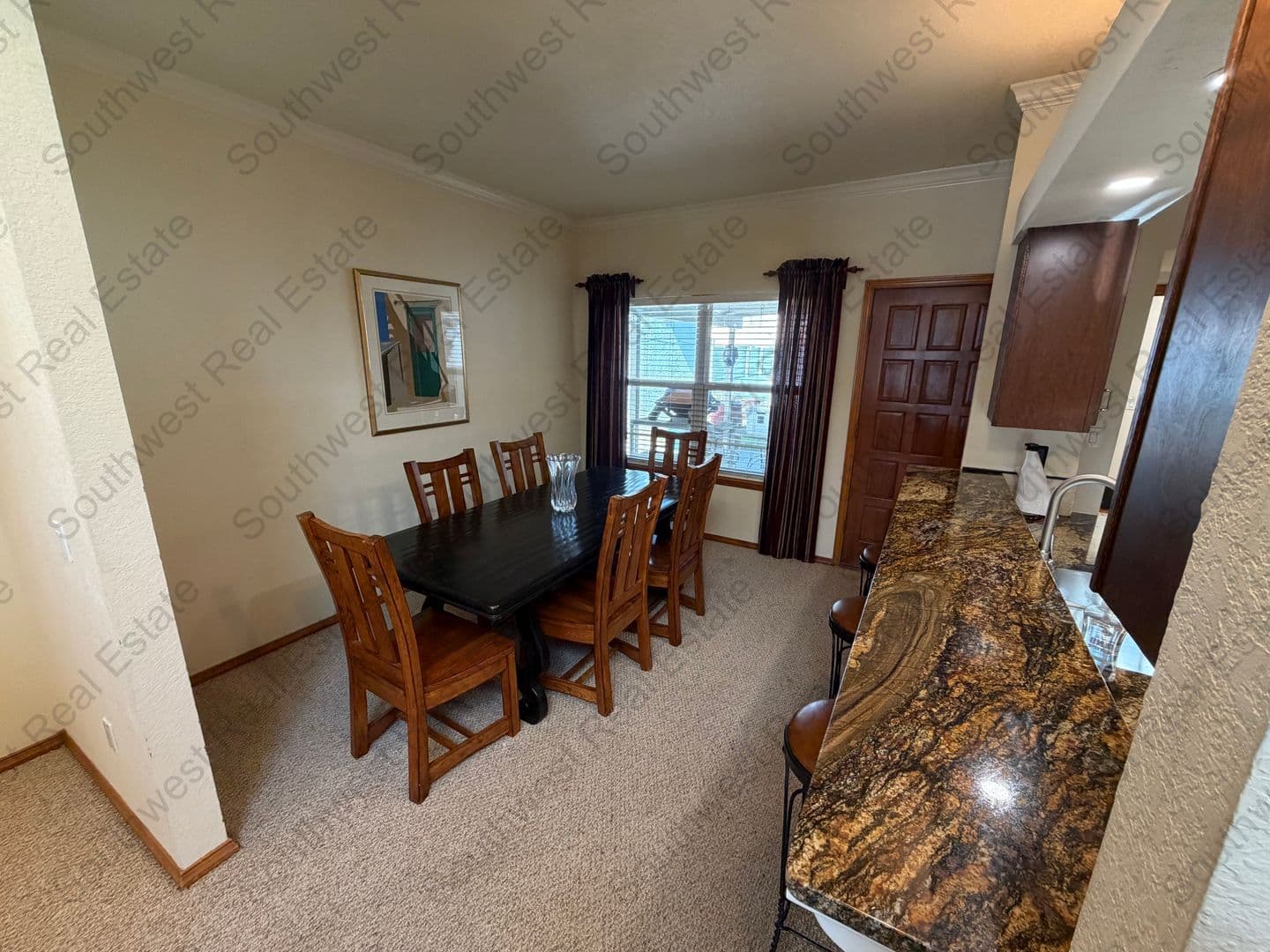 Clovis House: 1206 Colonial Parkway