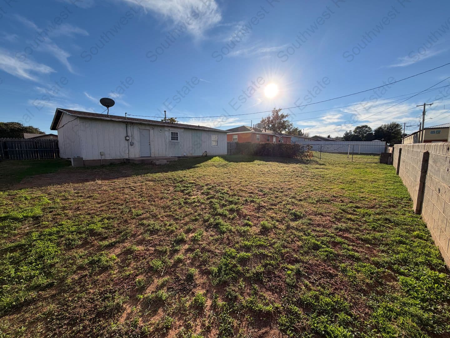 Clovis House: 604 W. 20th St.