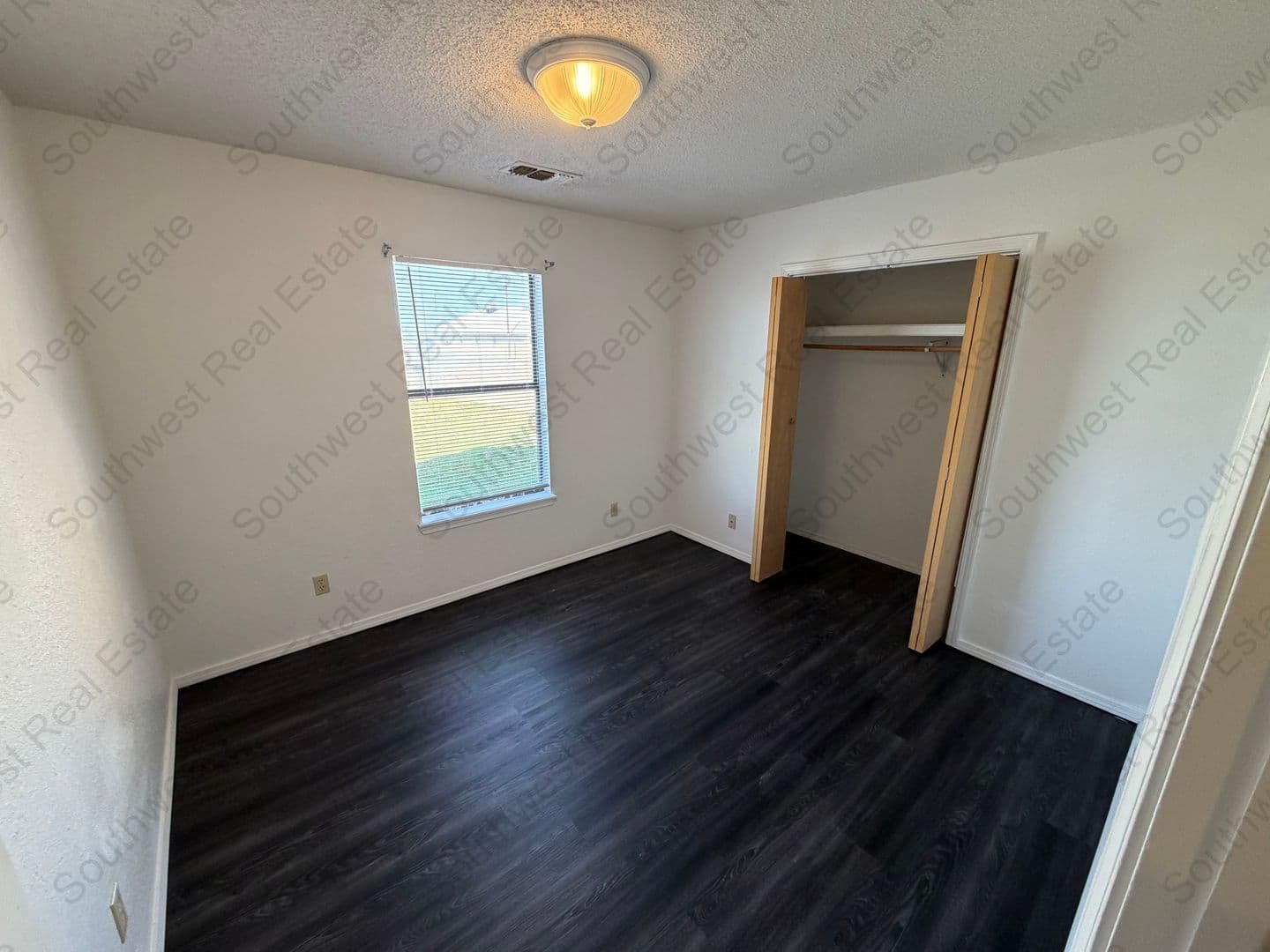 Clovis House: 3313 Vinton