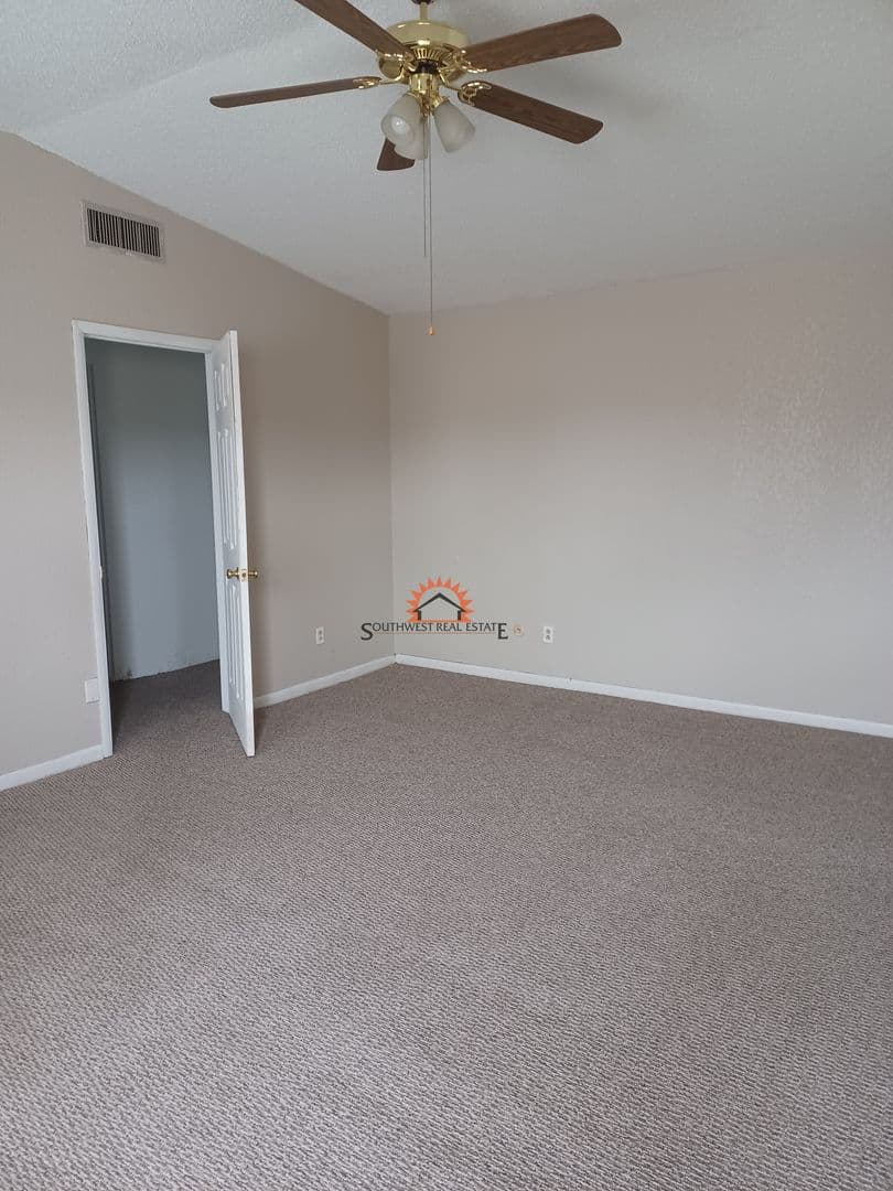Clovis House: 620 Starlite