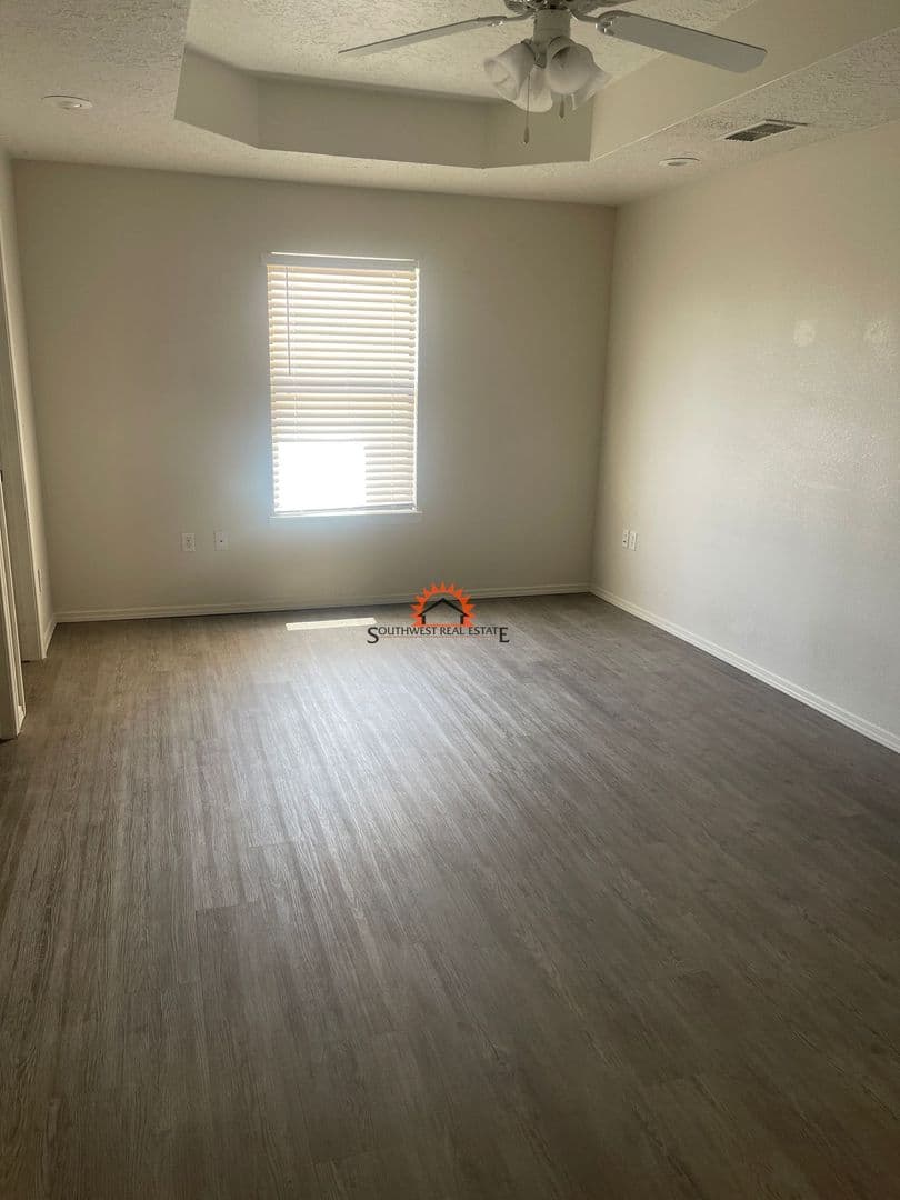 Clovis Apartment: 1809 N. MLK