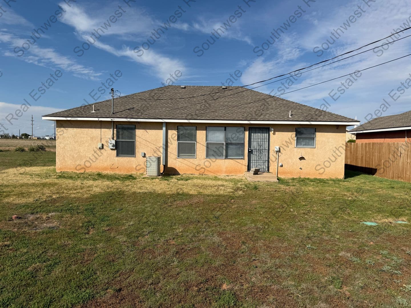 Clovis House: 3313 Vinton