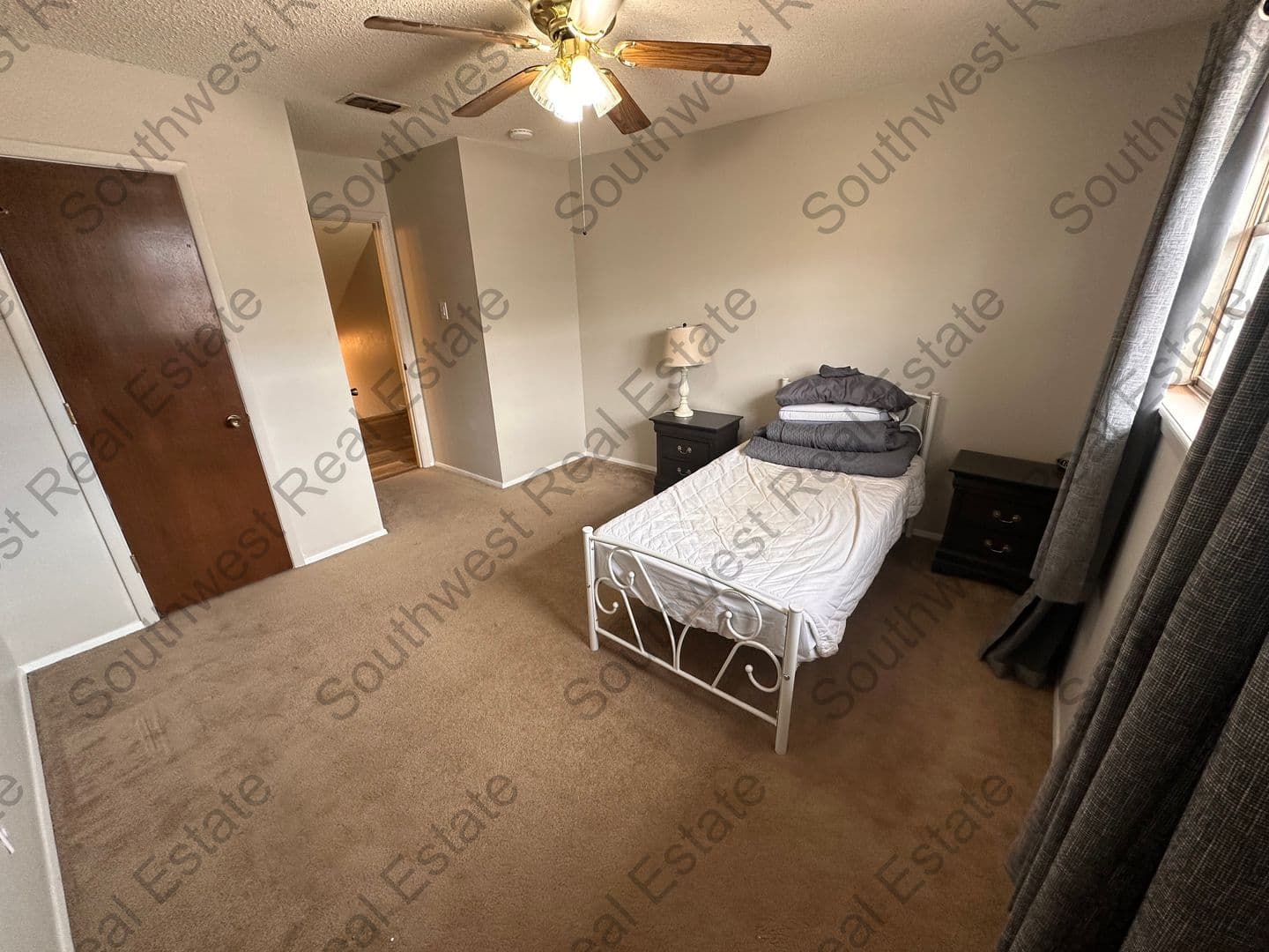 Clovis Condo: 3508 B Adenmor
