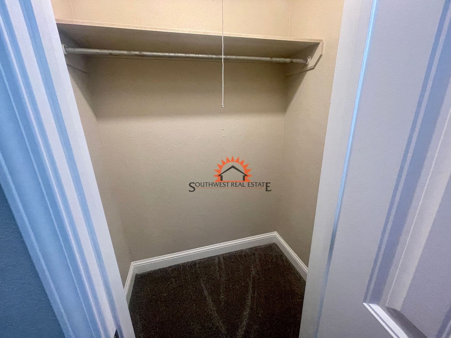 Portales Apartment: 1025 W. 18th St.