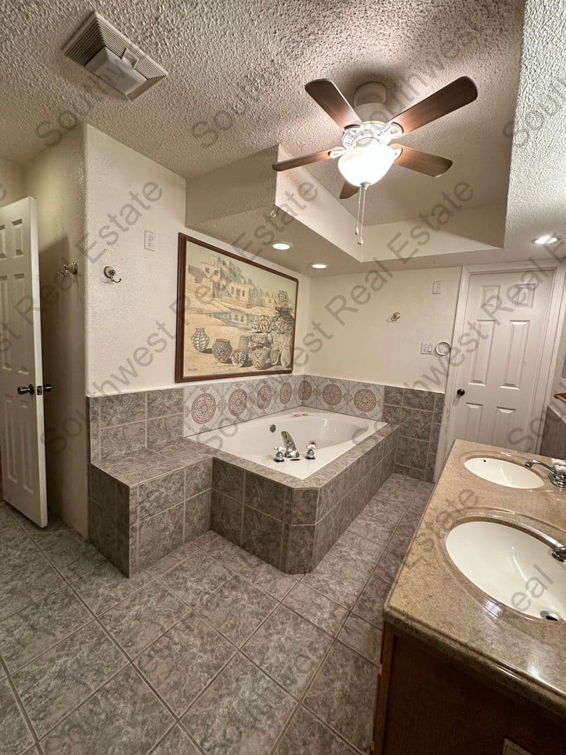 Portales House: 141 Texas Dr.