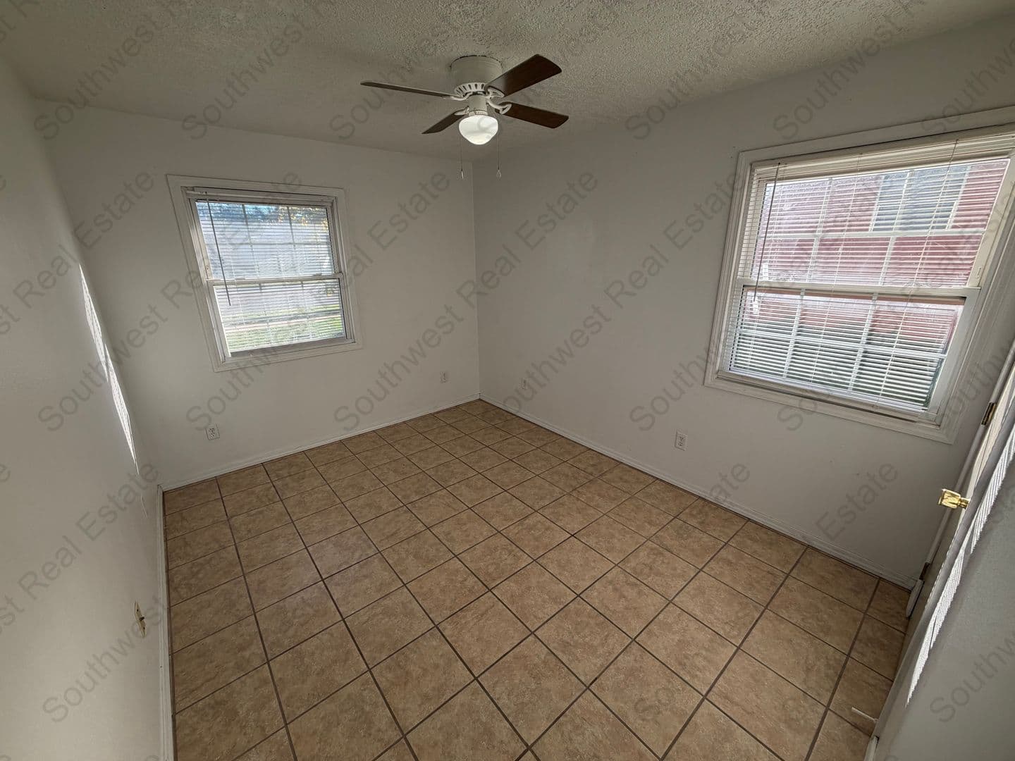 Clovis House: 604 W. 20th St.