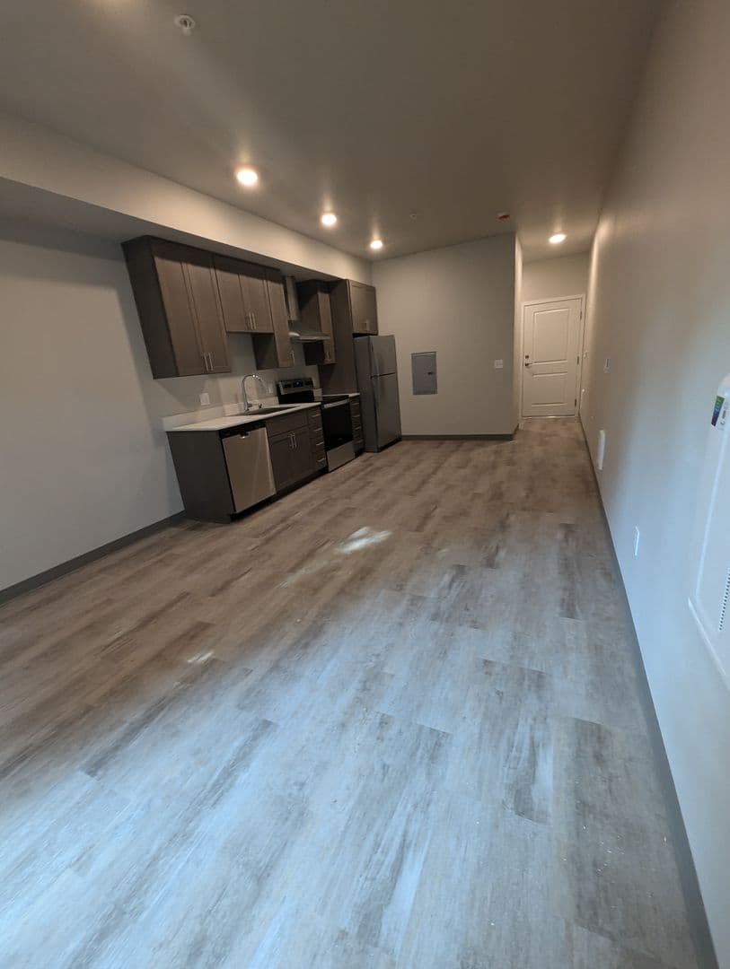 Bellingham Apartment: 1305 Harris Ave