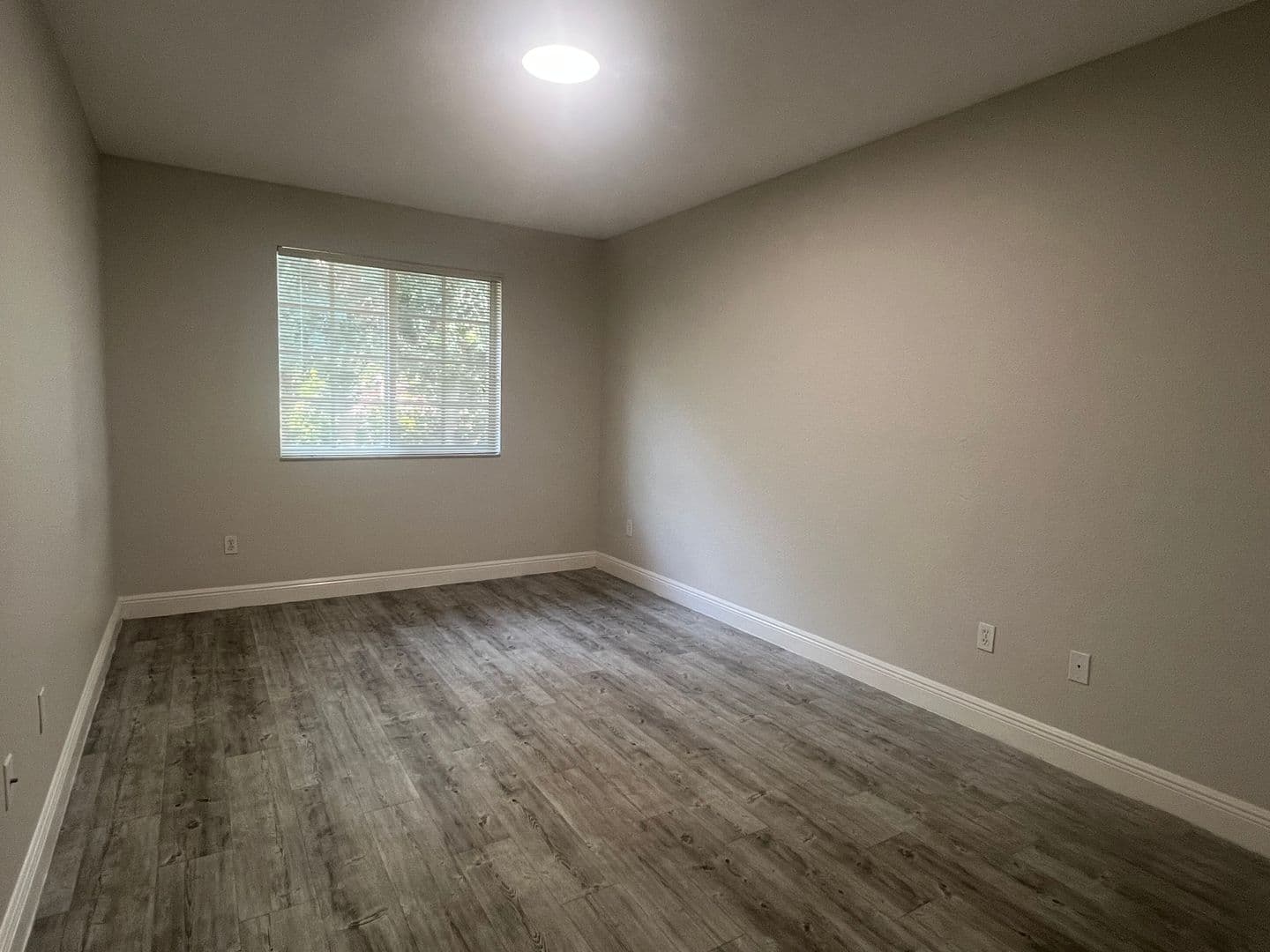Coral Springs Apartment: 8703 W Sample Road, Apt. 101-211
