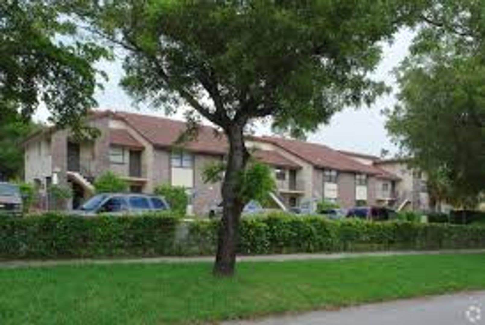 Coral Springs Apartment: 11557 NW 45th Street