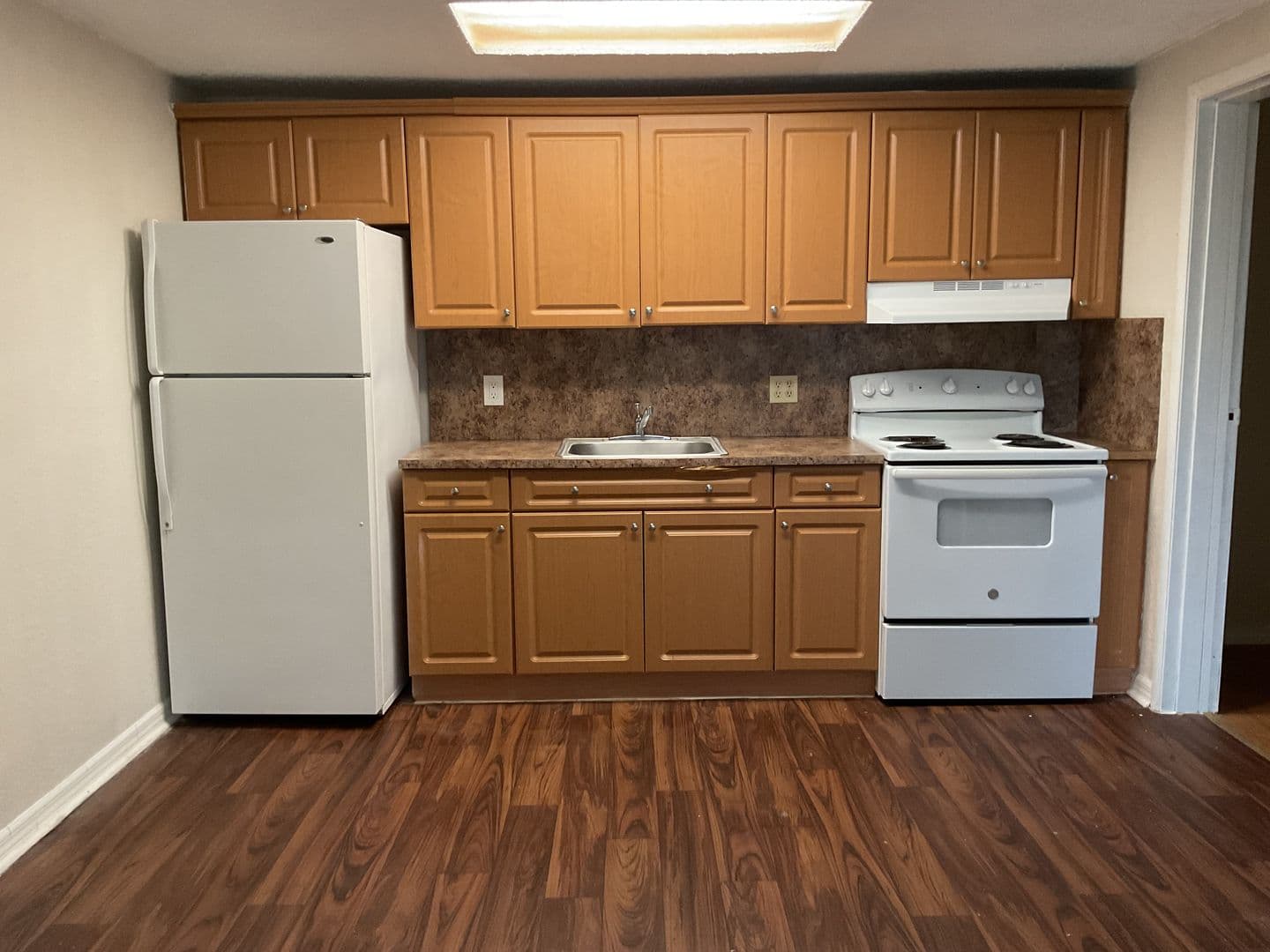 Tamarac Apartment: 10000-10163 Nob Hill Circle