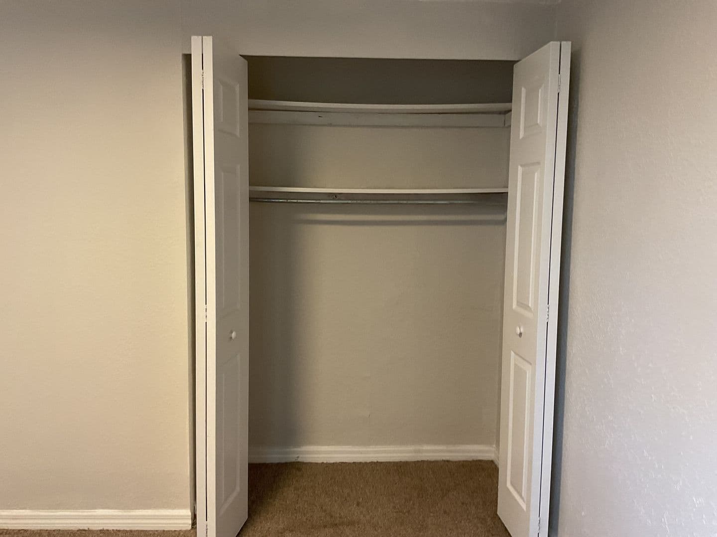 Tamarac Apartment: 10000-10163 Nob Hill Circle