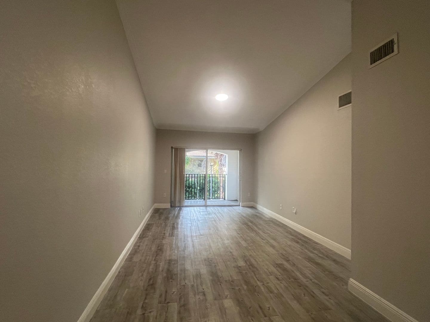 Coral Springs Apartment: 8703 W Sample Road, Apt. 101-211