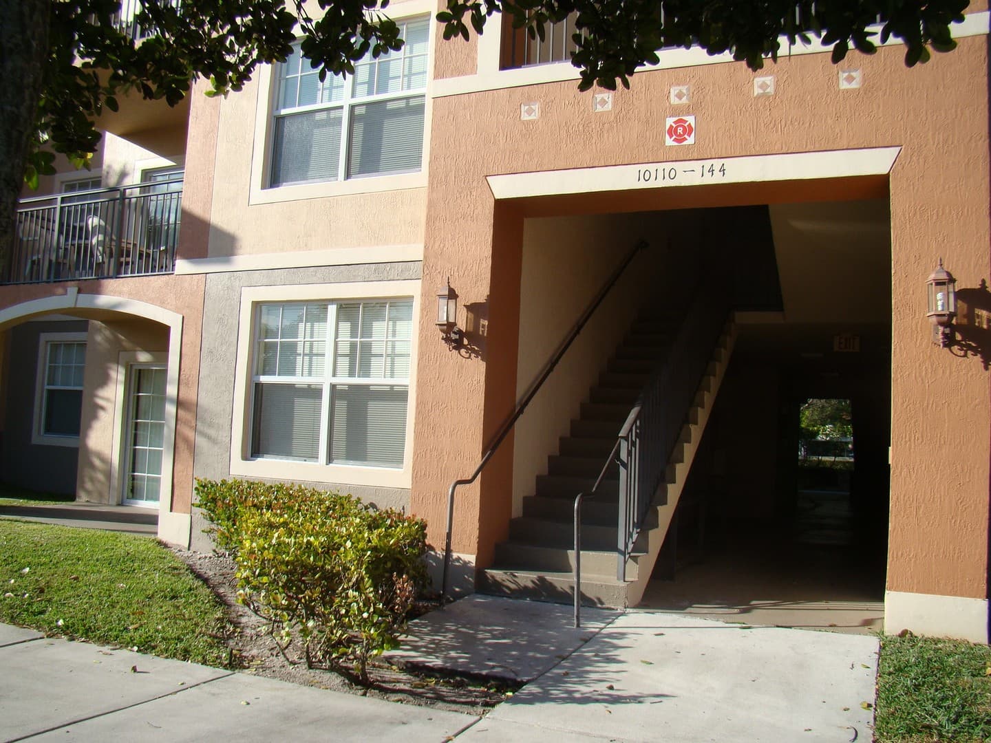 Coral Springs Apartment: 10110-10268 NW 33rd Street