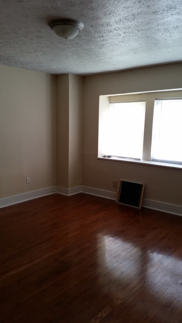 Cincinnati Apartment: 918 Morris St