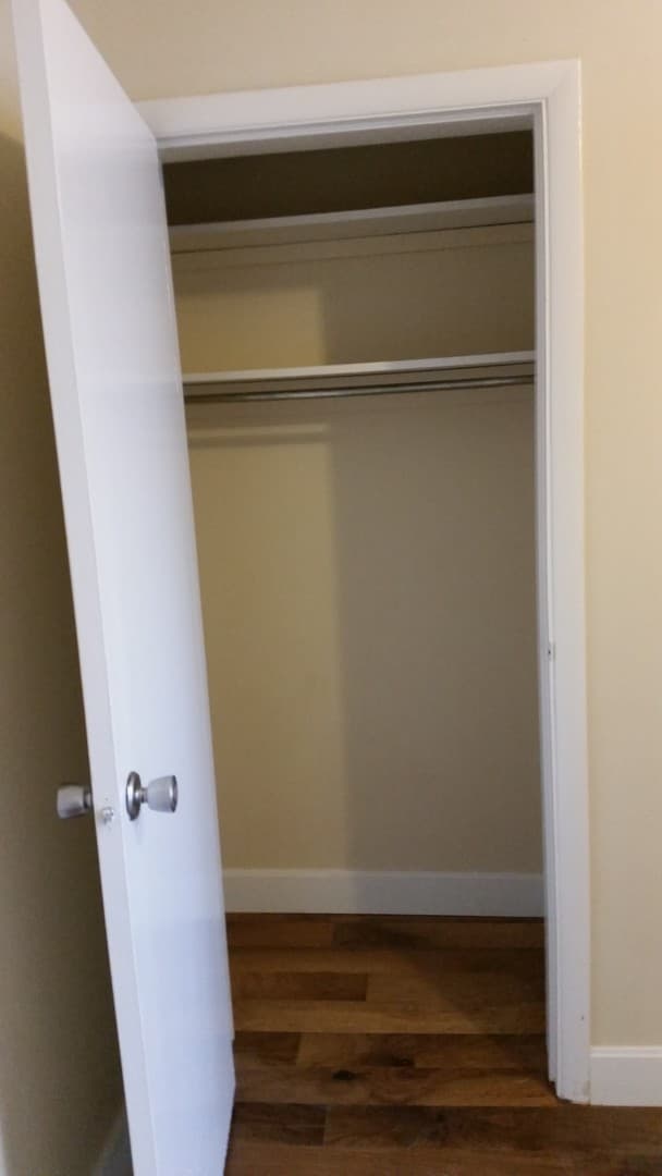 Cincinnati Apartment: 553 Boal St