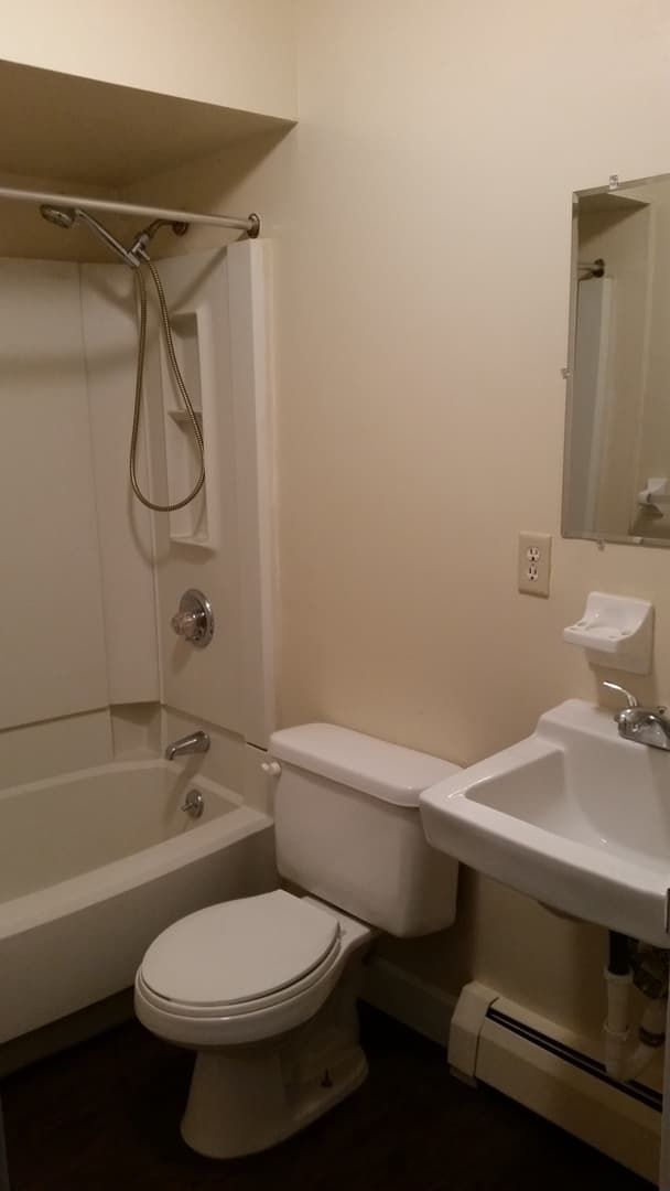 Cincinnati Apartment: 906-12 Morris St