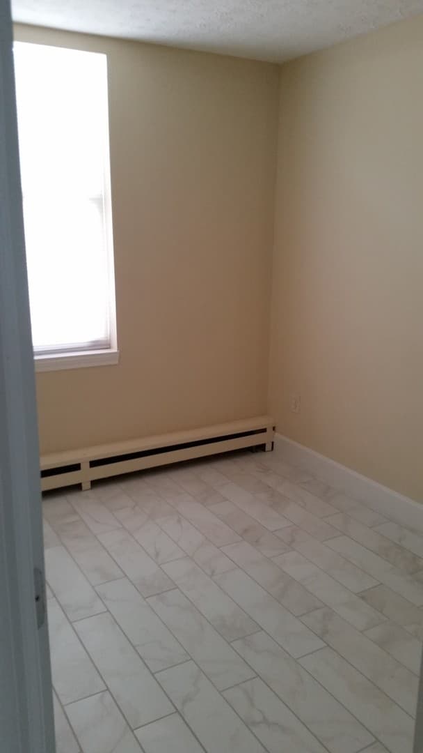 Cincinnati Apartment: 554-56 Milton St