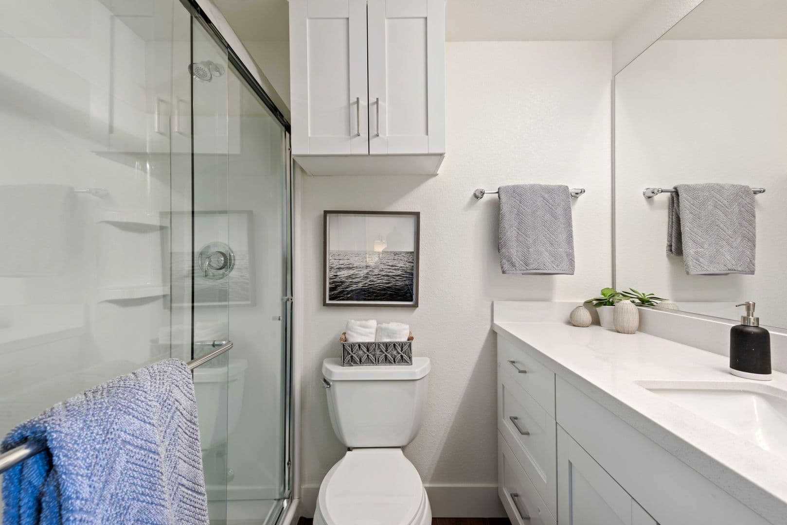 Santa Rosa Apartment: 1501 Patty Place