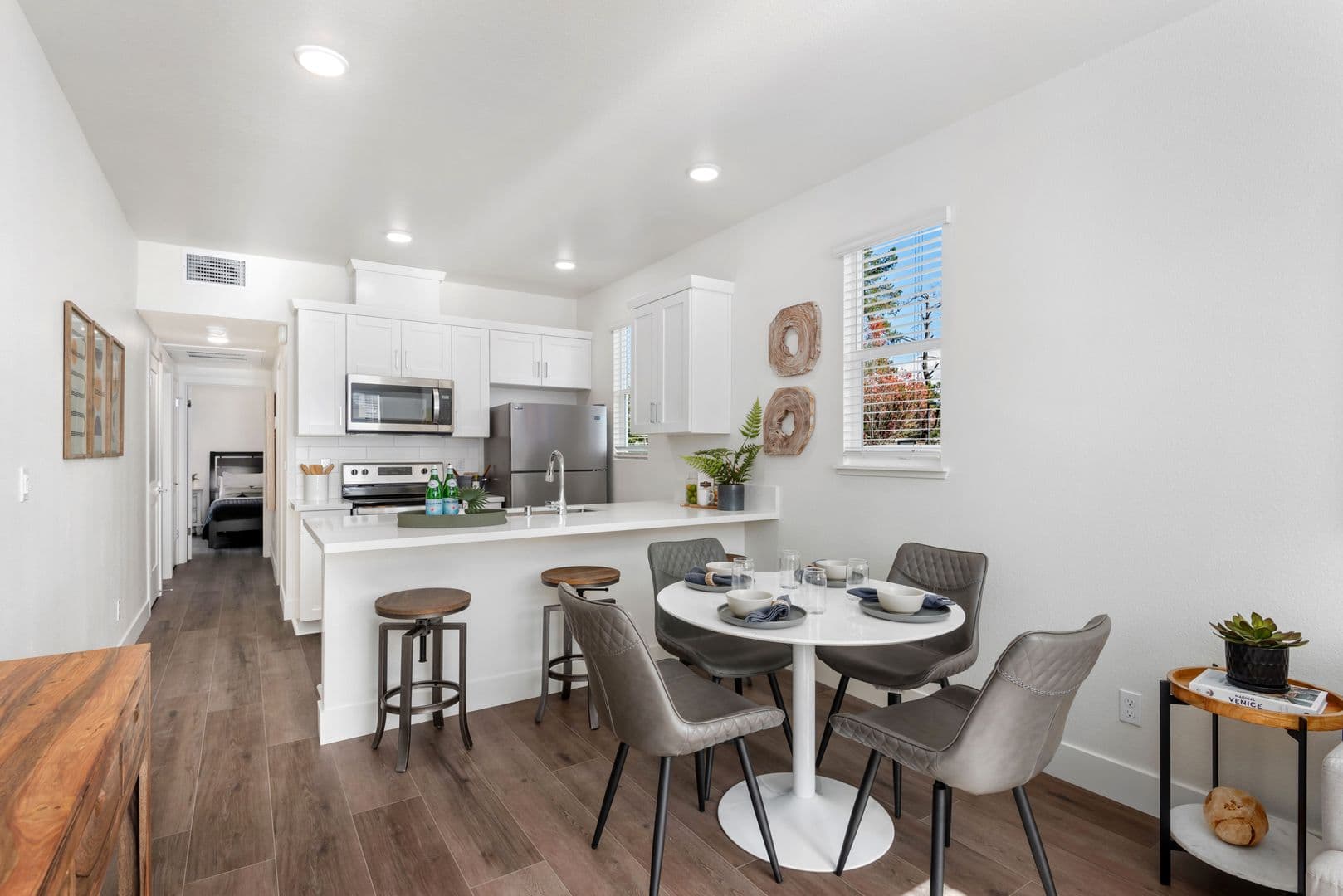 Santa Rosa Apartment: 1501 Patty Place