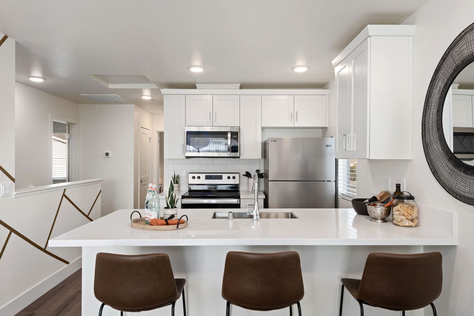 Santa Rosa Apartment: 1501 Patty Place