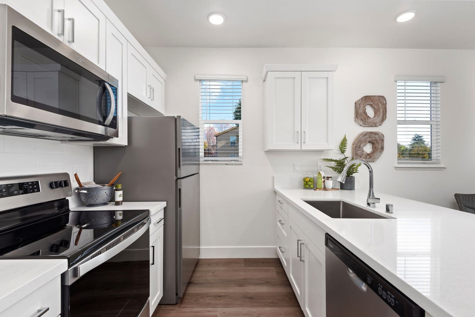 Santa Rosa Apartment: 1501 Patty Place