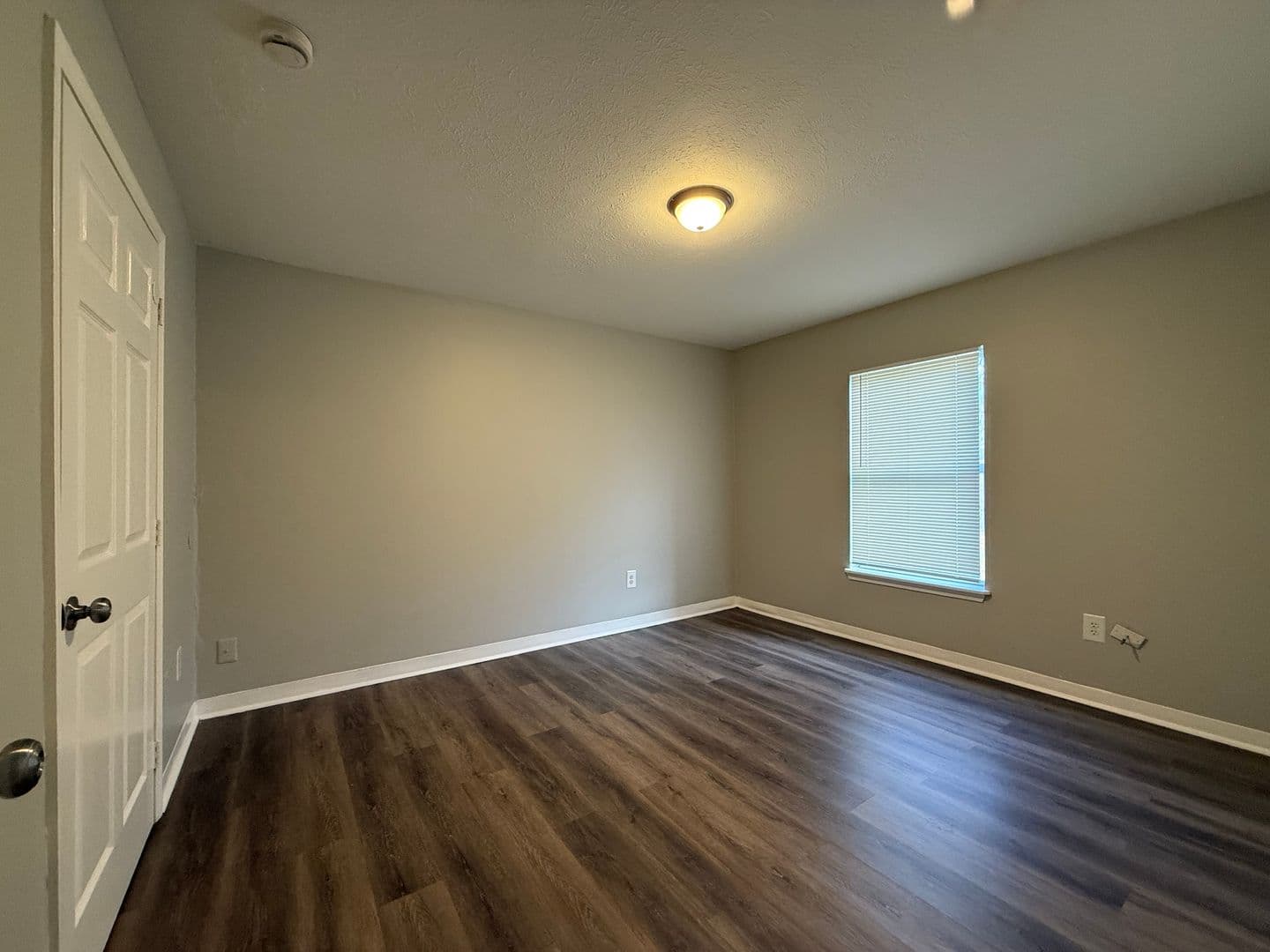 Louisville Apartment: 2708 Greenwood Ave