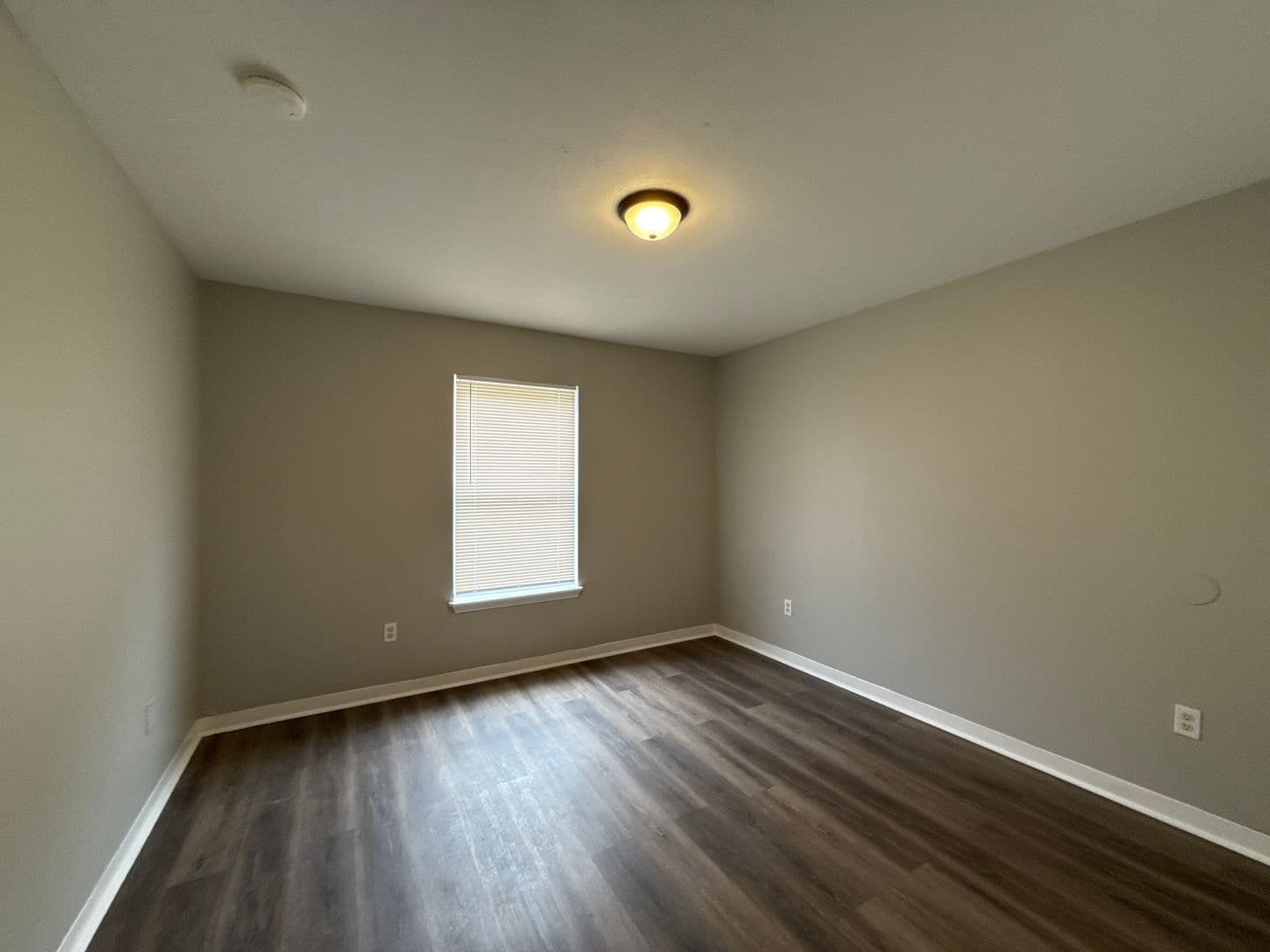 Louisville Apartment: 2708 Greenwood Ave