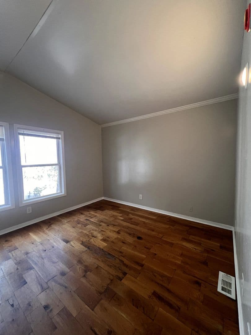 Louisville Apartment: 2820 Divinity Lane