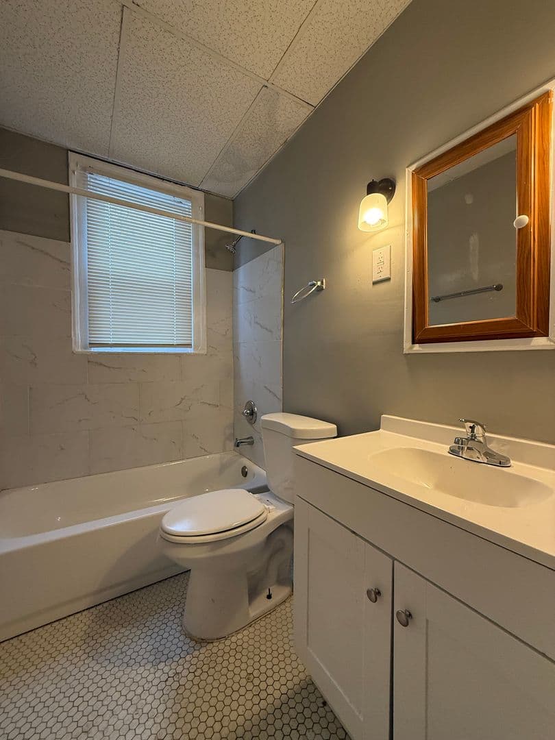 Louisville Apartment: 648 S. 37th Street