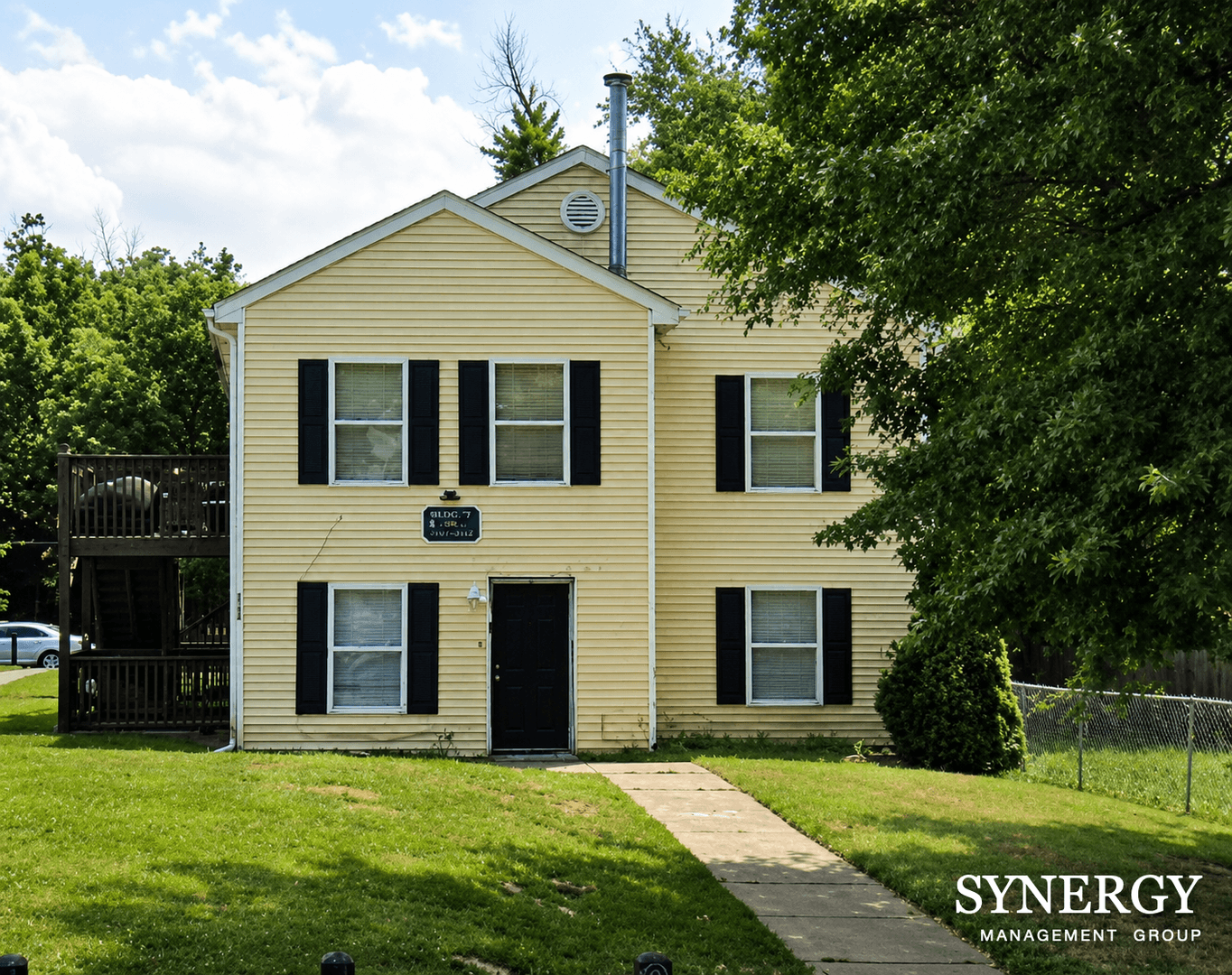 Louisville Apartment: 2708 Greenwood Ave