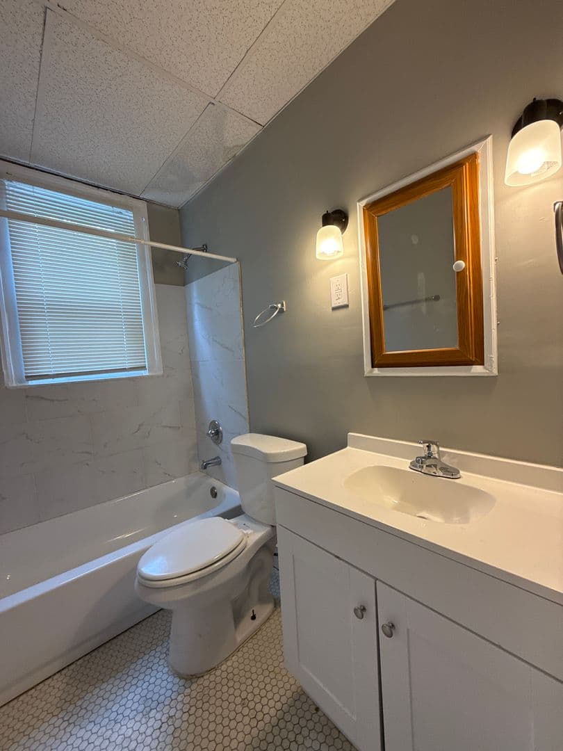 Louisville Apartment: 648 S. 37th Street