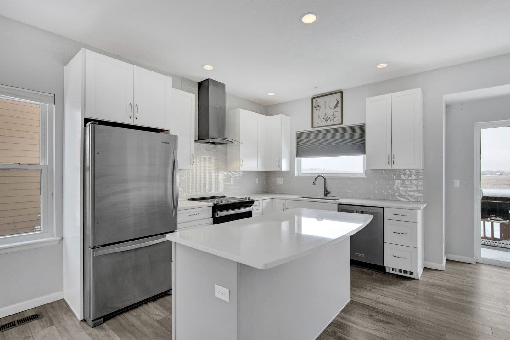 Fountain House: 7838 Creekfront Drive