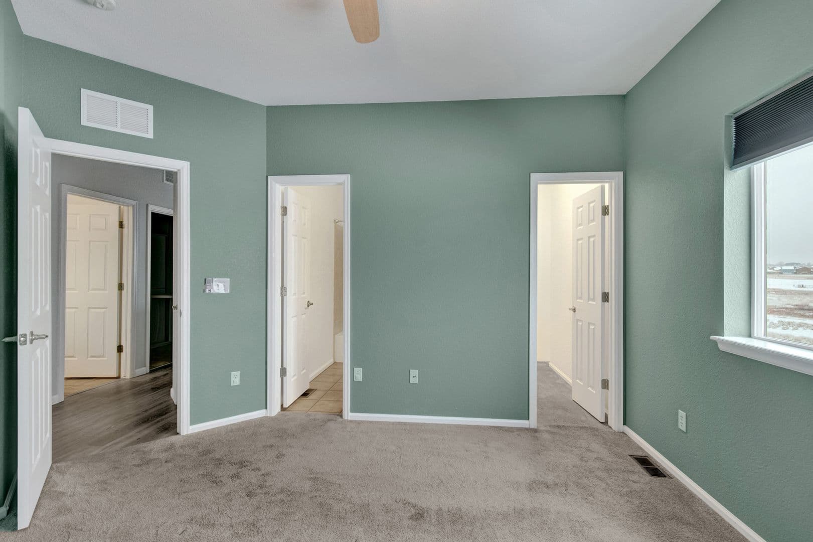 Fountain House: 7838 Creekfront Drive