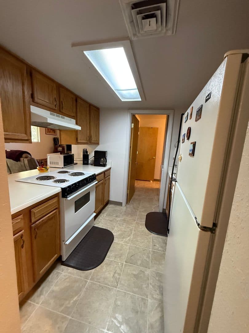Colorado Springs House: 228 Auburn Drive