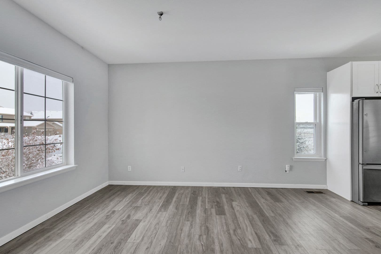 Fountain House: 7838 Creekfront Drive