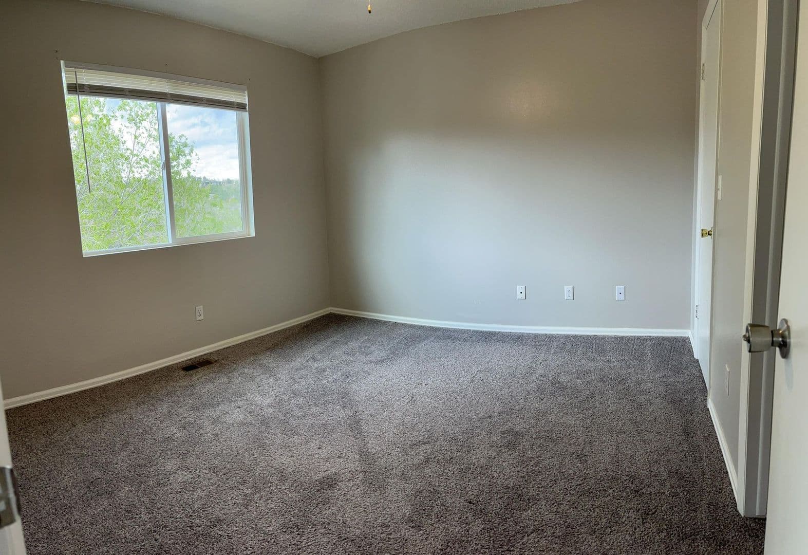 Colorado Springs Apartment: 2025 West Yampa Street