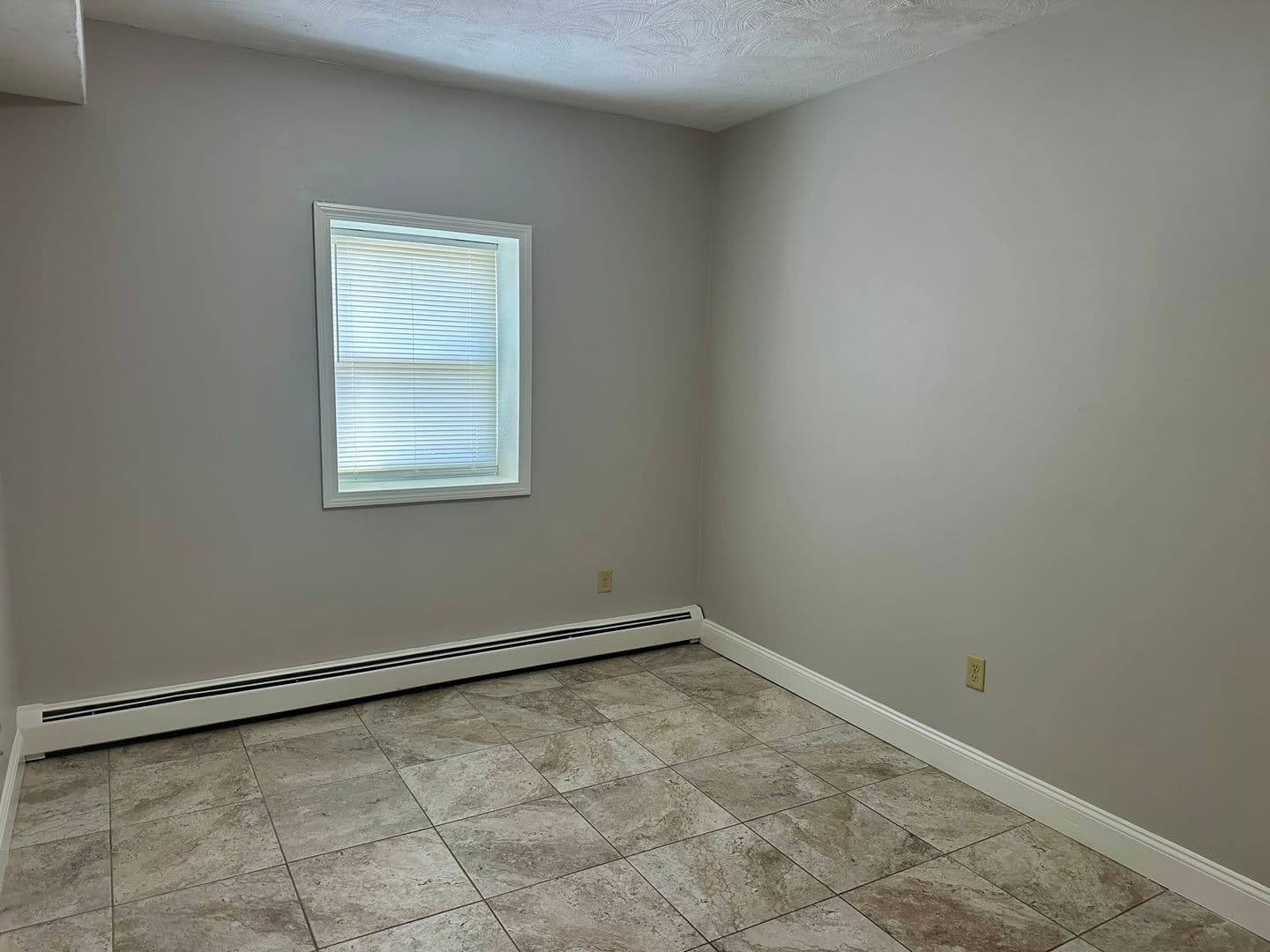 Lawrence Apartment: 158-166 Garden Street