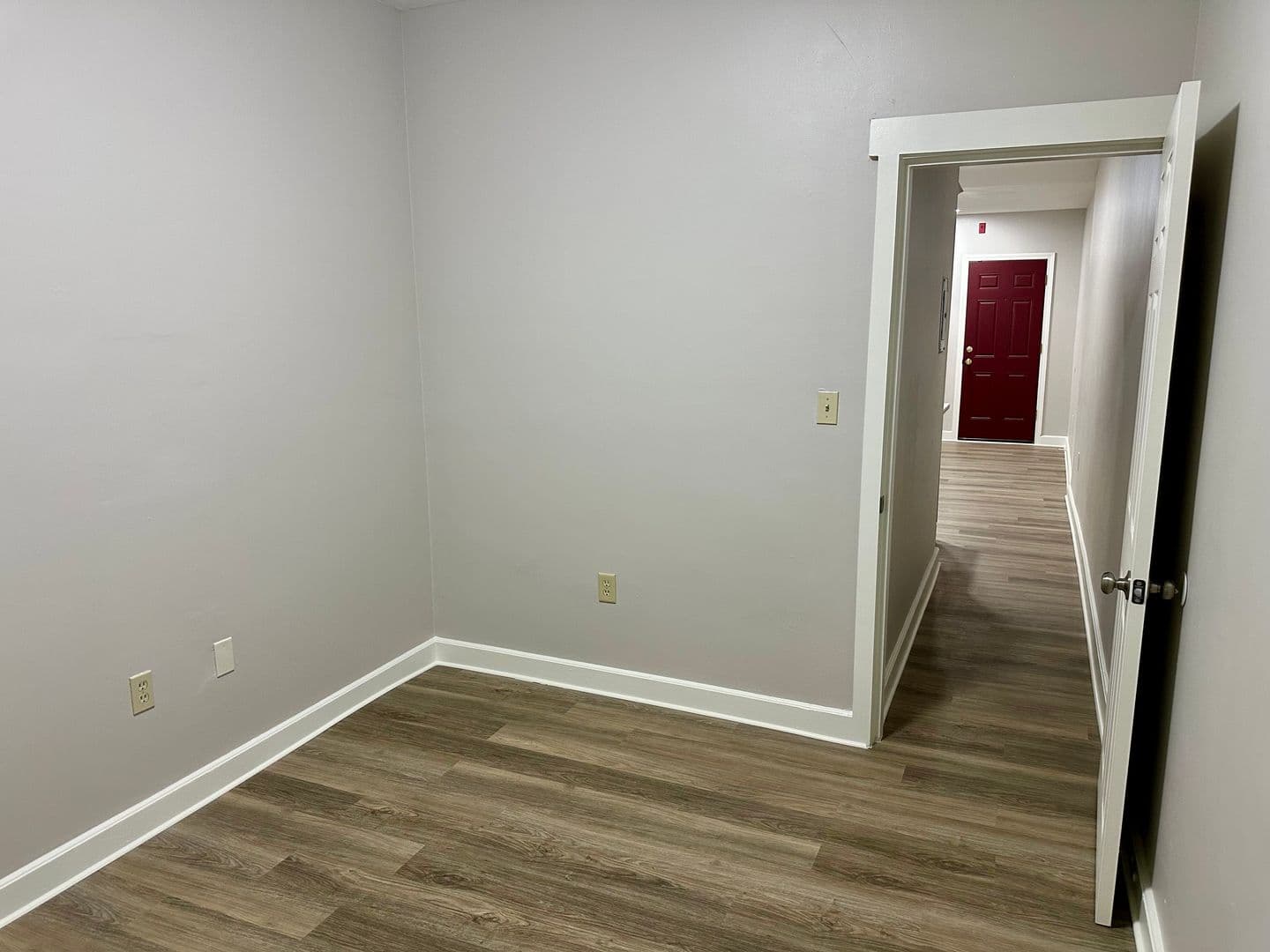 Lawrence Apartment: 71-73 Newbury Street