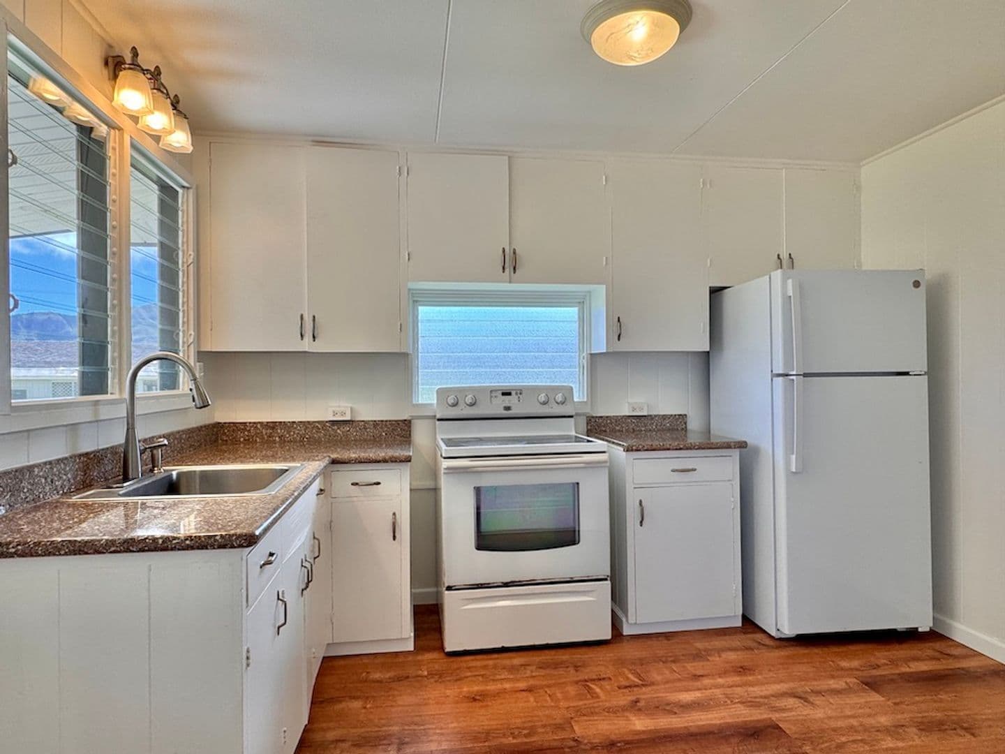 Lihue House: Pua Loke St.